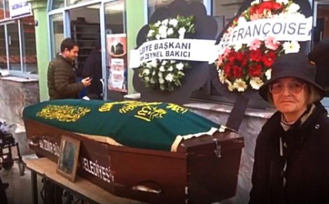 80 Yaşındaki Belçikalı, Müslüman Olmuştu, Cenaze Vasiyeti Yerine Getirildi 