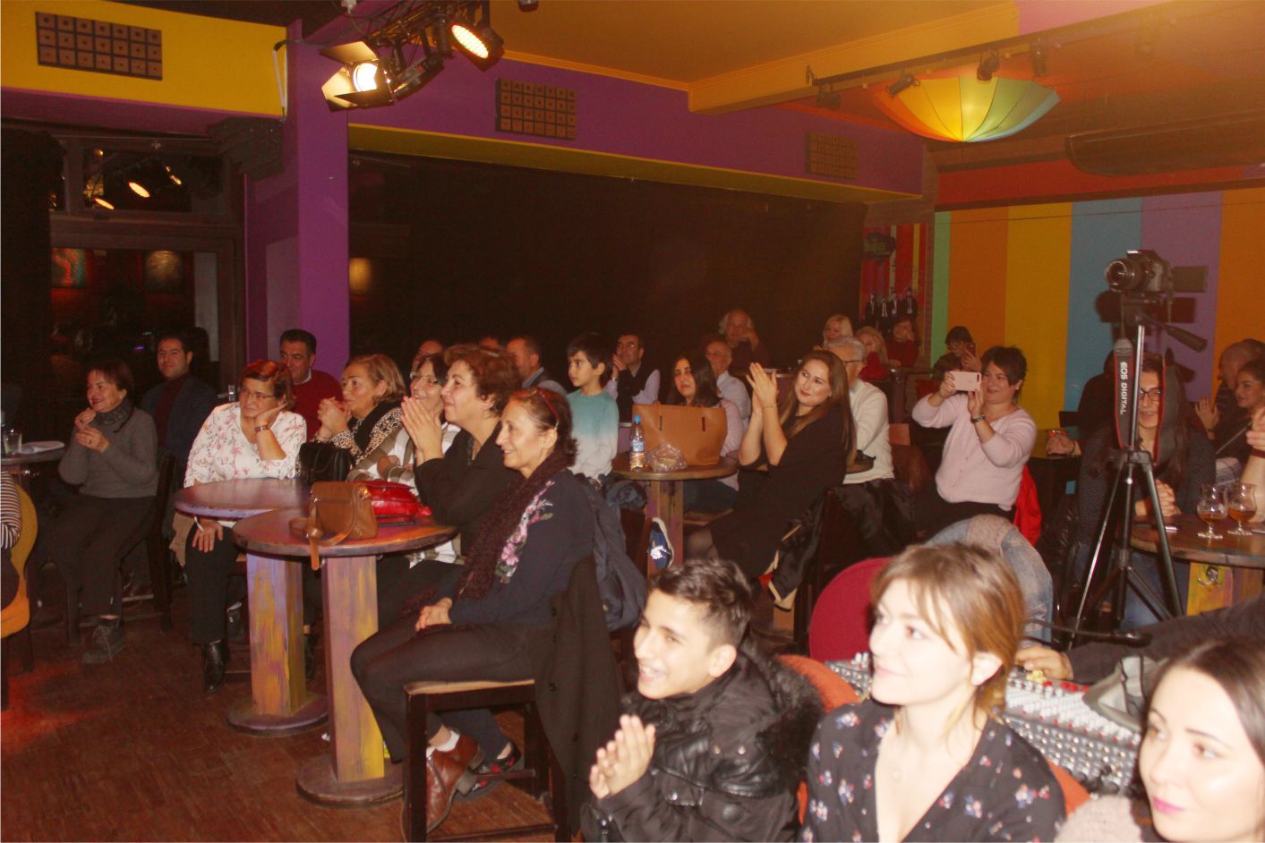 BİNFİKİR  YAYINCILIKTA 14. SAHNEDE 10. YILINI KUTLADI