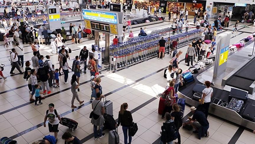 Ülkeyi terk edenlerin sayısı yüzde 63 arttı