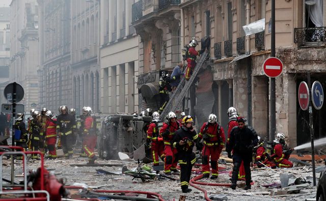 Paris'te patlama! Fransa'nın başkentinde panik (Terör saldırısı mı?)