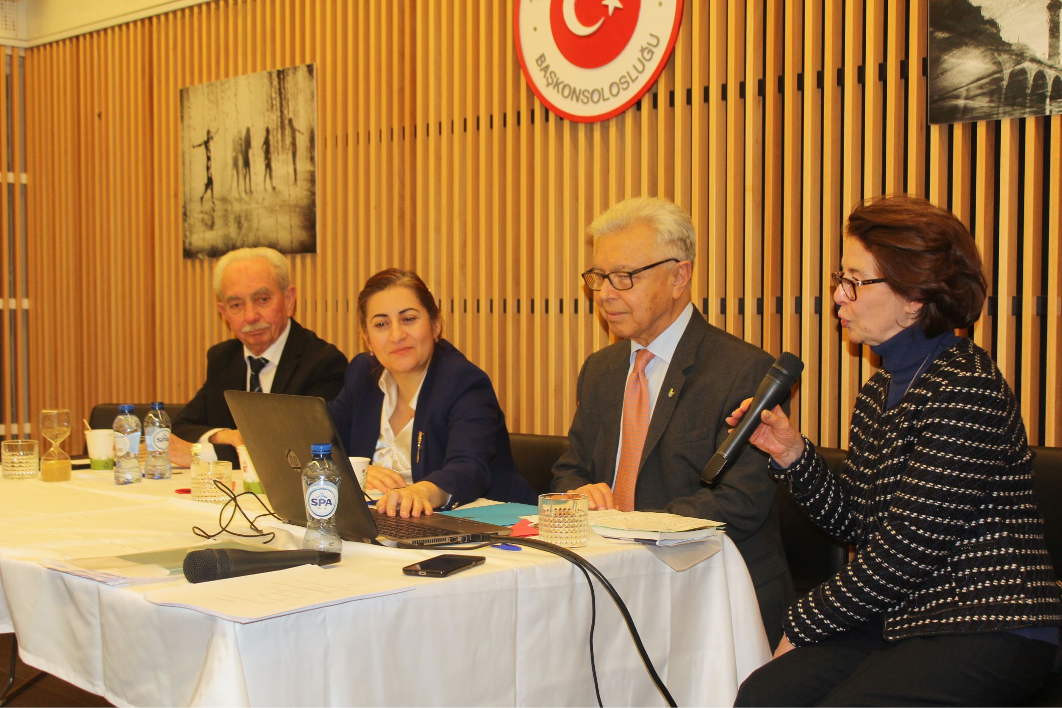 BEL-DOST TOPLANTISINDAN DERNEKLEŞME VE ‹YAŞAM EVİ PROJESİ› MESAJI ÇIKTI