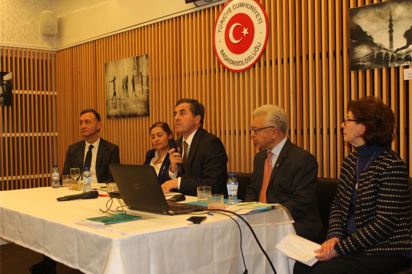 BEL-DOST TOPLANTISINDAN DERNEKLEŞME VE ‹YAŞAM EVİ PROJESİ› MESAJI ÇIKTI