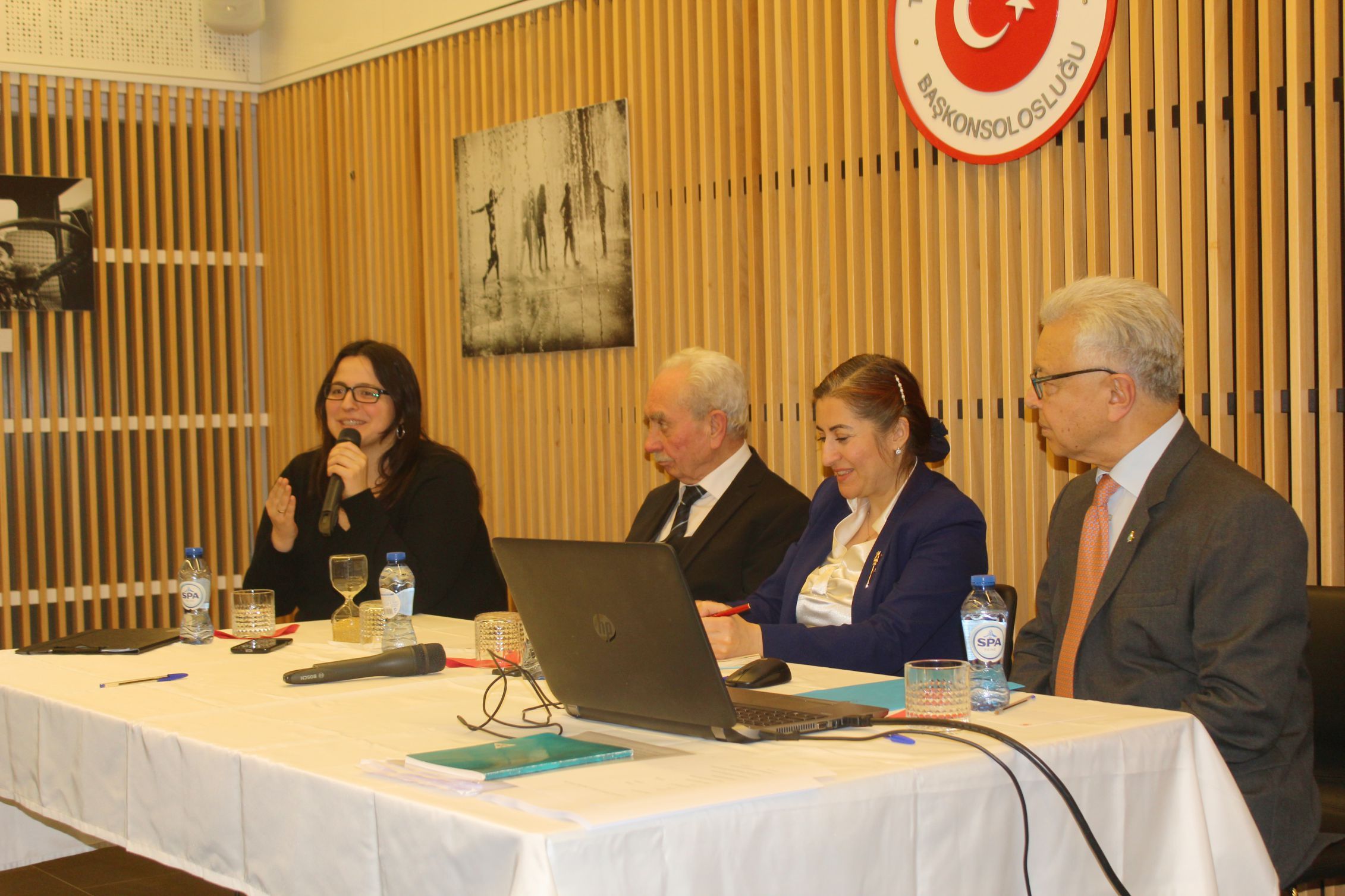 BEL-DOST TOPLANTISINDAN DERNEKLEŞME VE ‹YAŞAM EVİ PROJESİ› MESAJI ÇIKTI