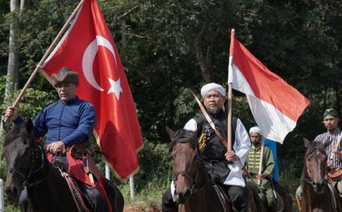 Endonezya'da geleneksel Türk okçuluğuna yoğun ilgi