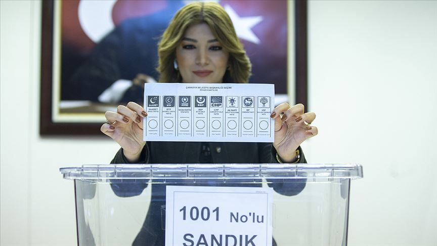 Yerel seçimin oy pusulaları hazır 