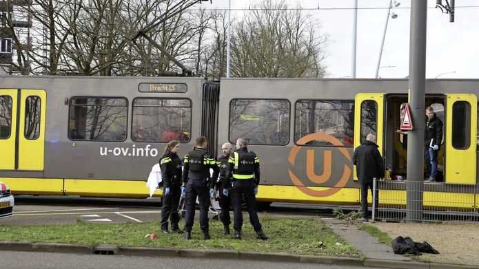 Hollandaâ€™da silahlı saldırı: Yaralılar var