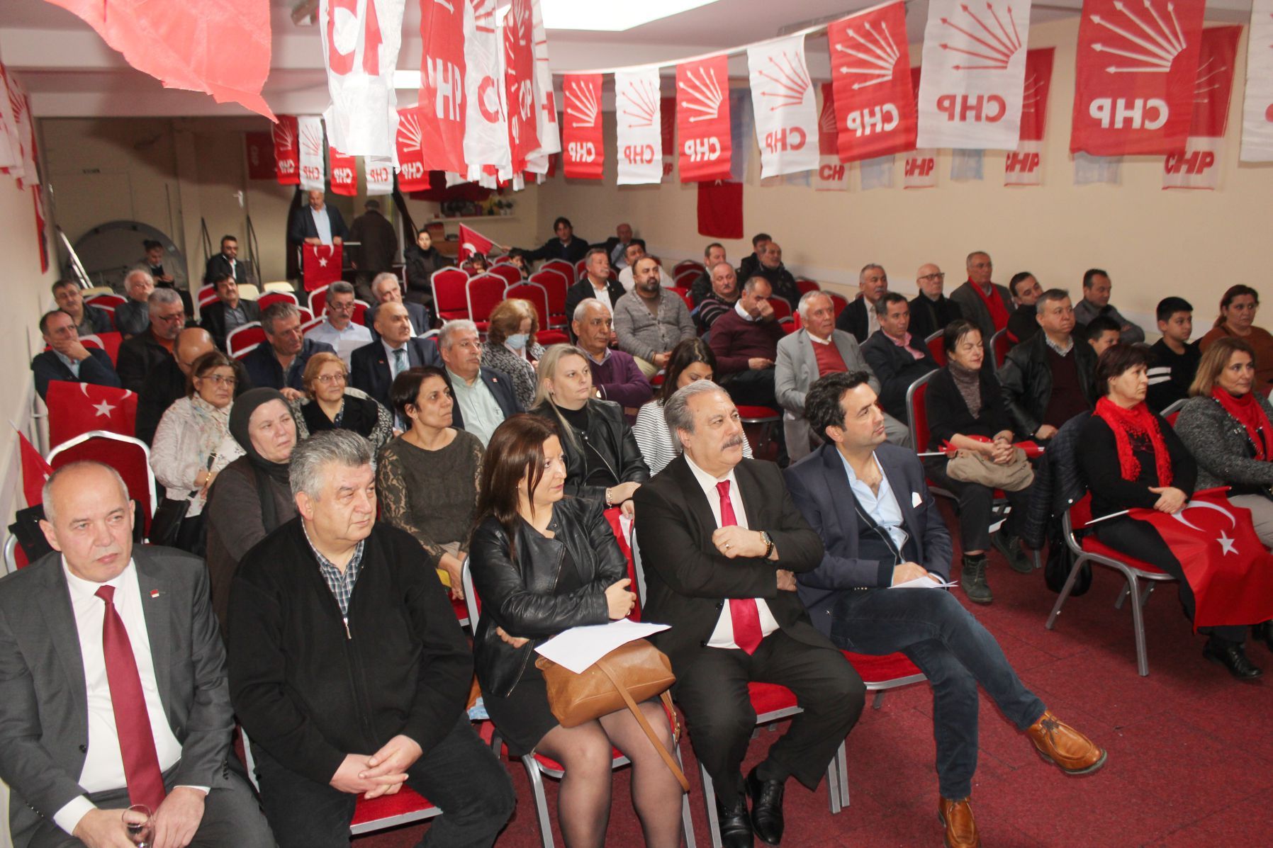 DERYA BULDUK CHP BELÇİKA BİRLİĞİ BAŞKANI OLDU