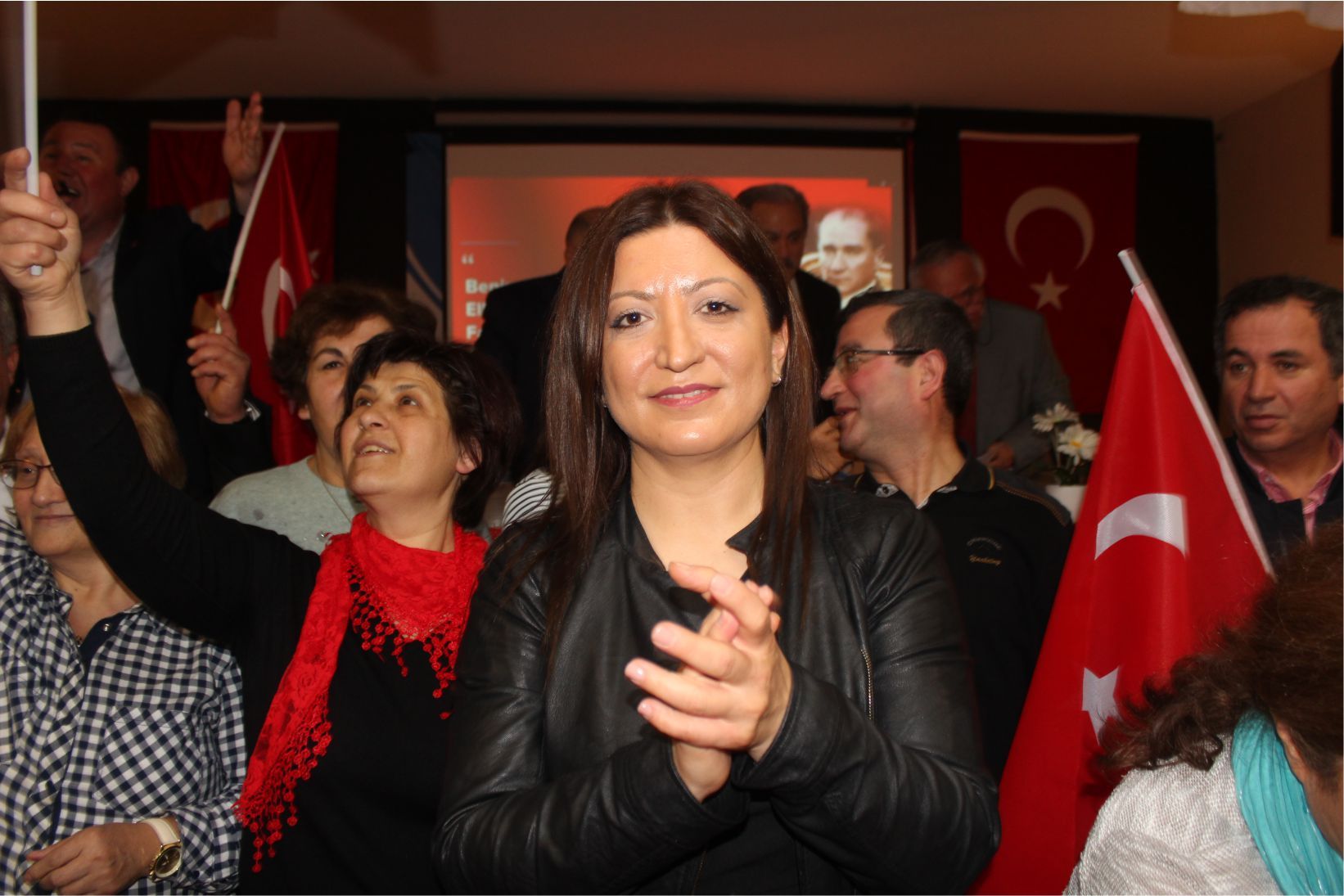 DERYA BULDUK CHP BELÇİKA BİRLİĞİ BAŞKANI OLDU