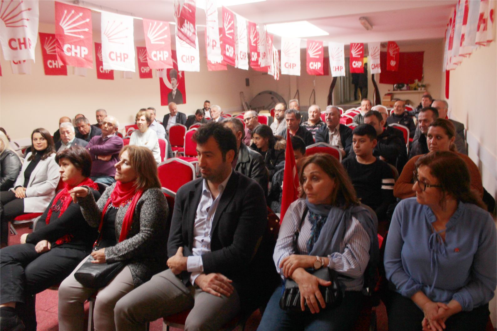 DERYA BULDUK CHP BELÇİKA BİRLİĞİ BAŞKANI OLDU