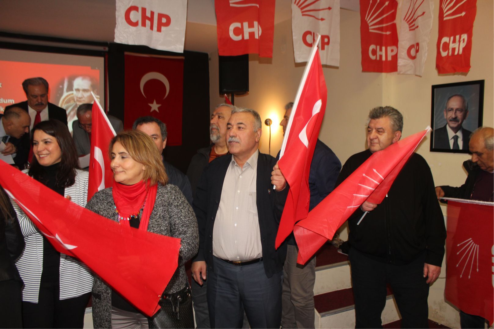 DERYA BULDUK CHP BELÇİKA BİRLİĞİ BAŞKANI OLDU