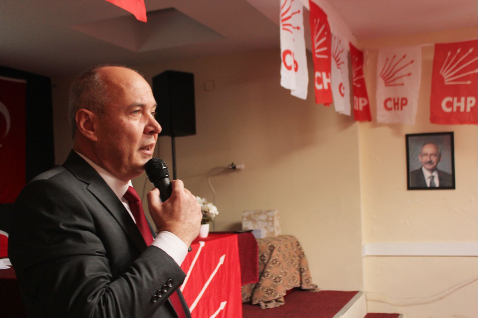 DERYA BULDUK CHP BELÇİKA BİRLİĞİ BAŞKANI OLDU