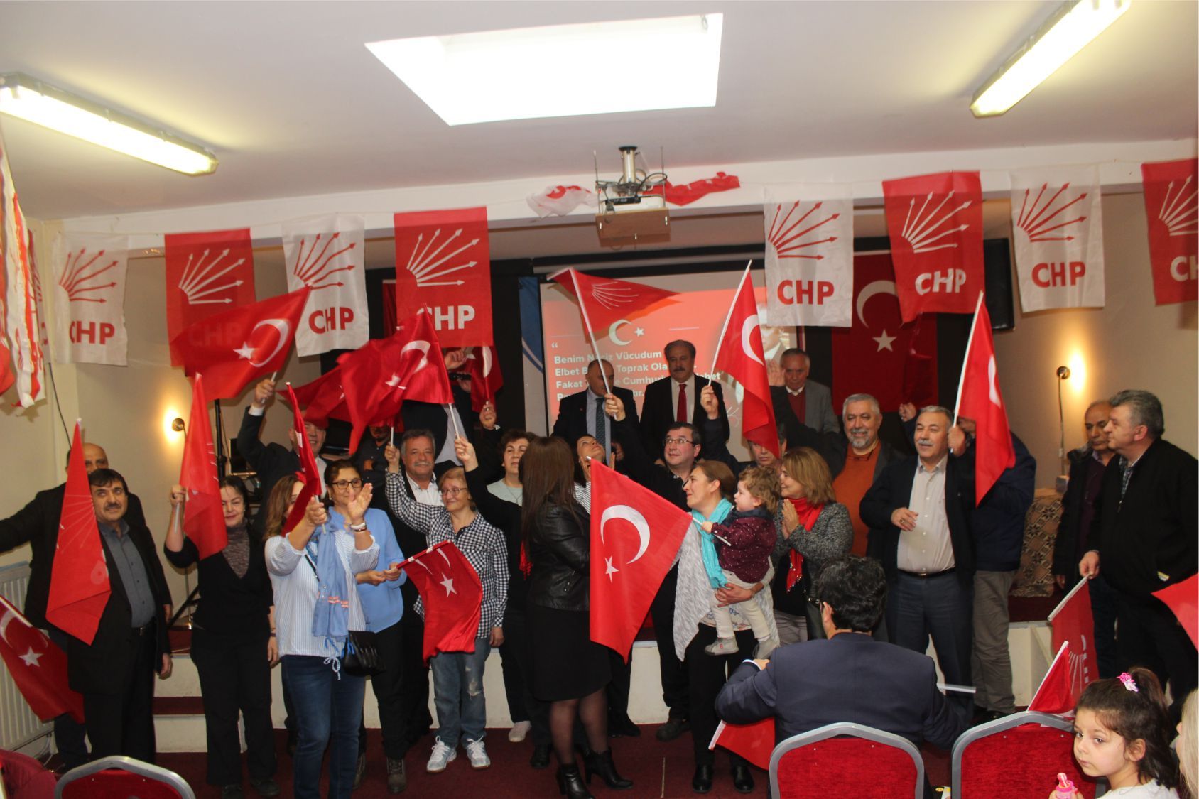 DERYA BULDUK CHP BELÇİKA BİRLİĞİ BAŞKANI OLDU