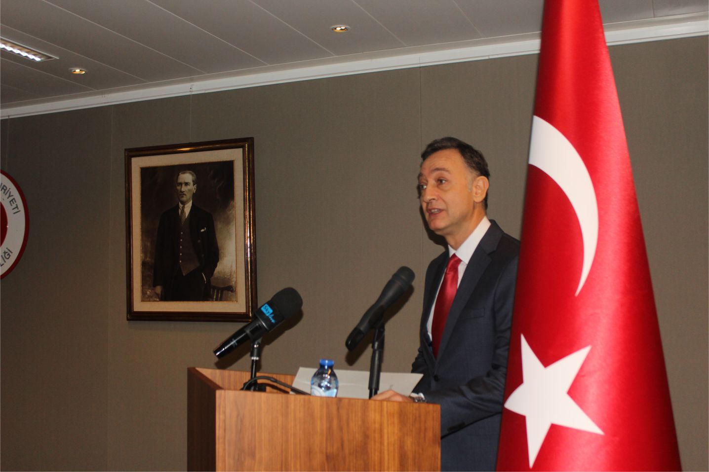 18 MART ÇANAKKALE ŞEHİTLERİ BRÜKSEL BÜYÜKELÇİLİĞİNDE ANILDI