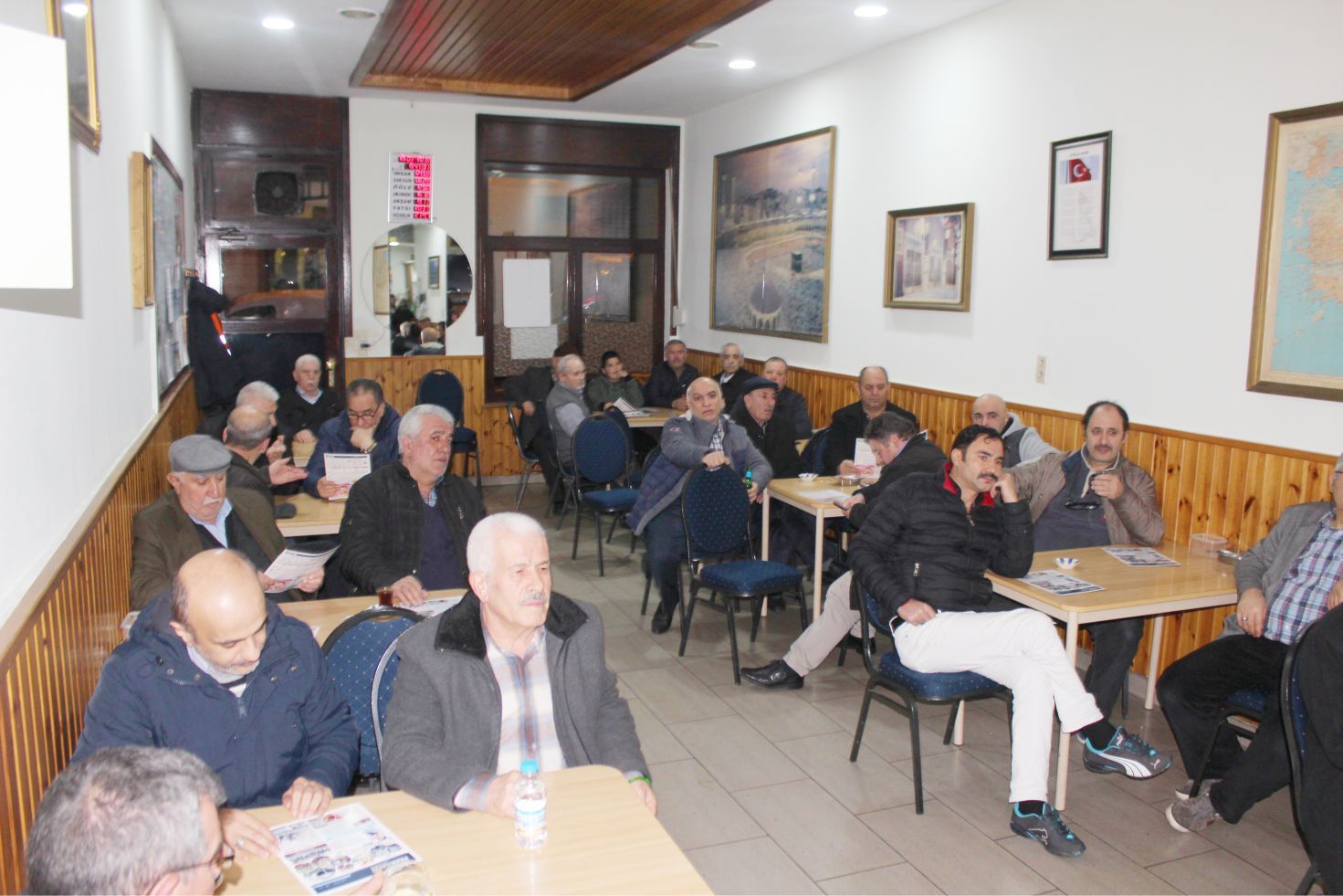 VATANDAŞLAR â€˜AFYONKARAHİSAR PARKHAYAT HASTANESİâ€™ HAKKINDA BİLGİLENDİRİLDİ