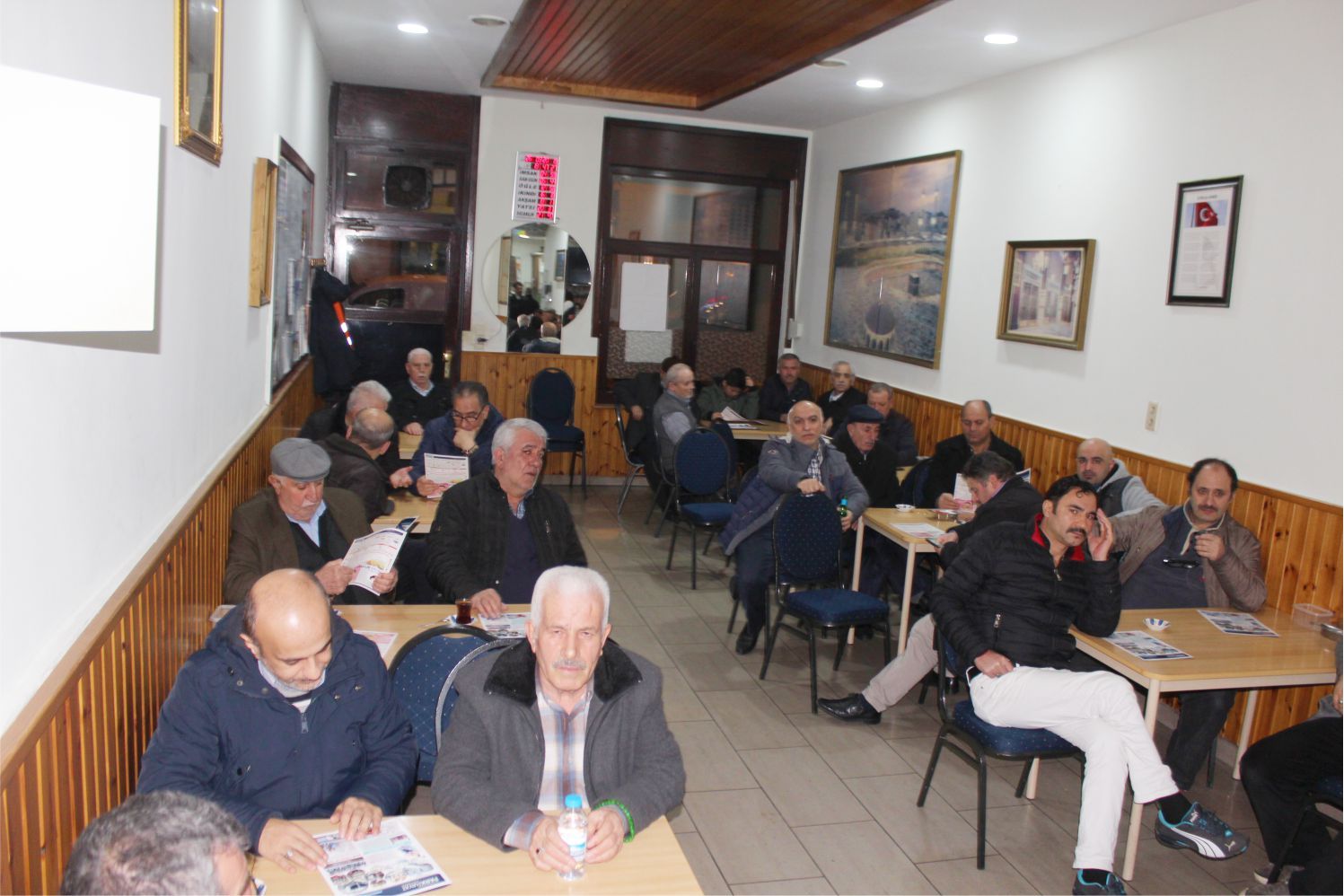VATANDAŞLAR â€˜AFYONKARAHİSAR PARKHAYAT HASTANESİâ€™ HAKKINDA BİLGİLENDİRİLDİ