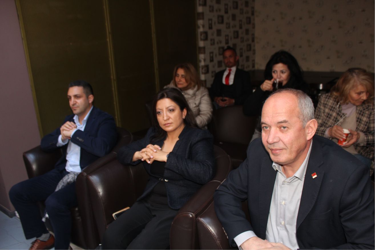 CHP BELÇİKA BİRLİĞİ YEREL SEÇİMİ DÜZENLEDİĞİ KONFERANSâ€ºTA DEĞERLENDİRDİ