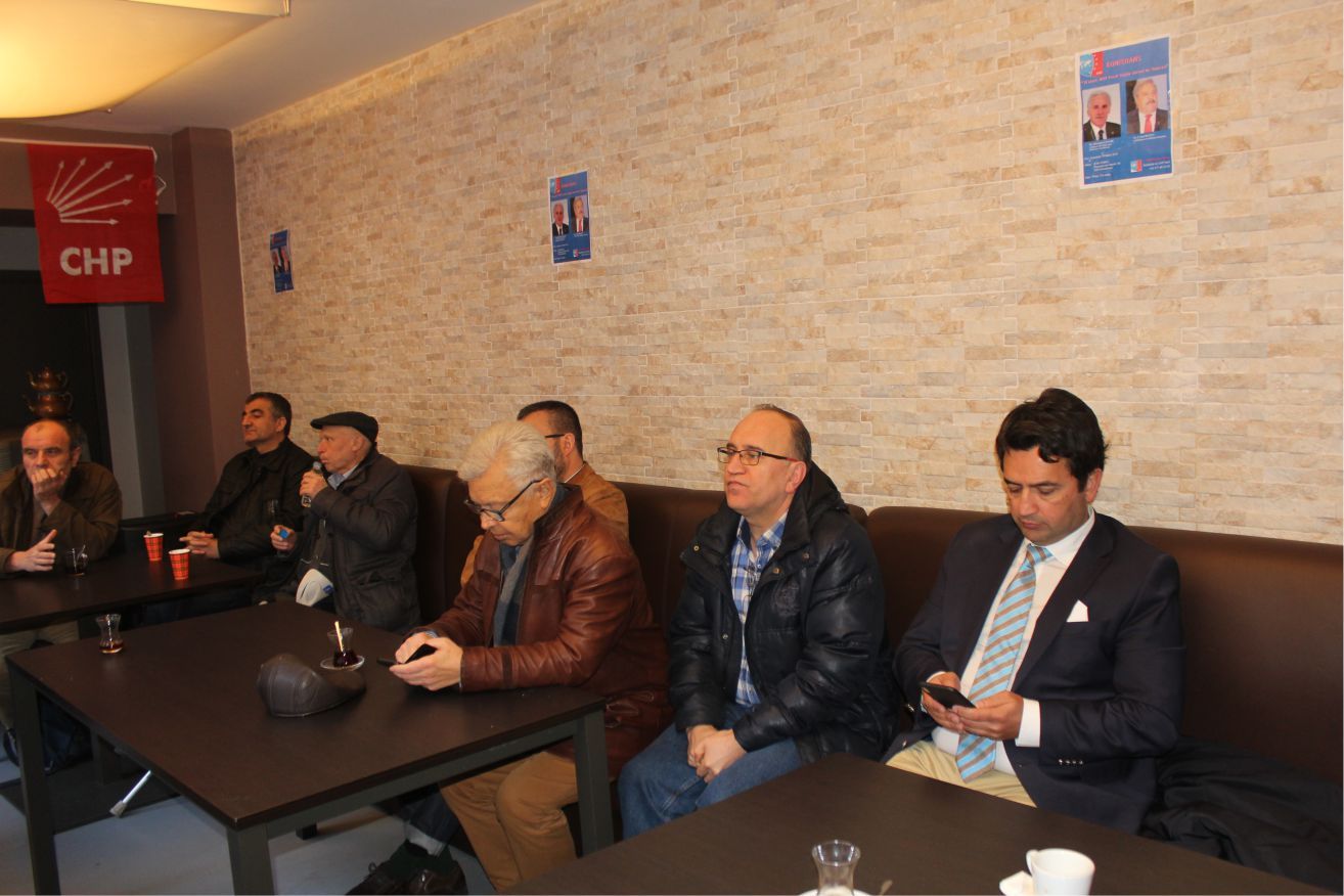 CHP BELÇİKA BİRLİĞİ YEREL SEÇİMİ DÜZENLEDİĞİ KONFERANSâ€ºTA DEĞERLENDİRDİ