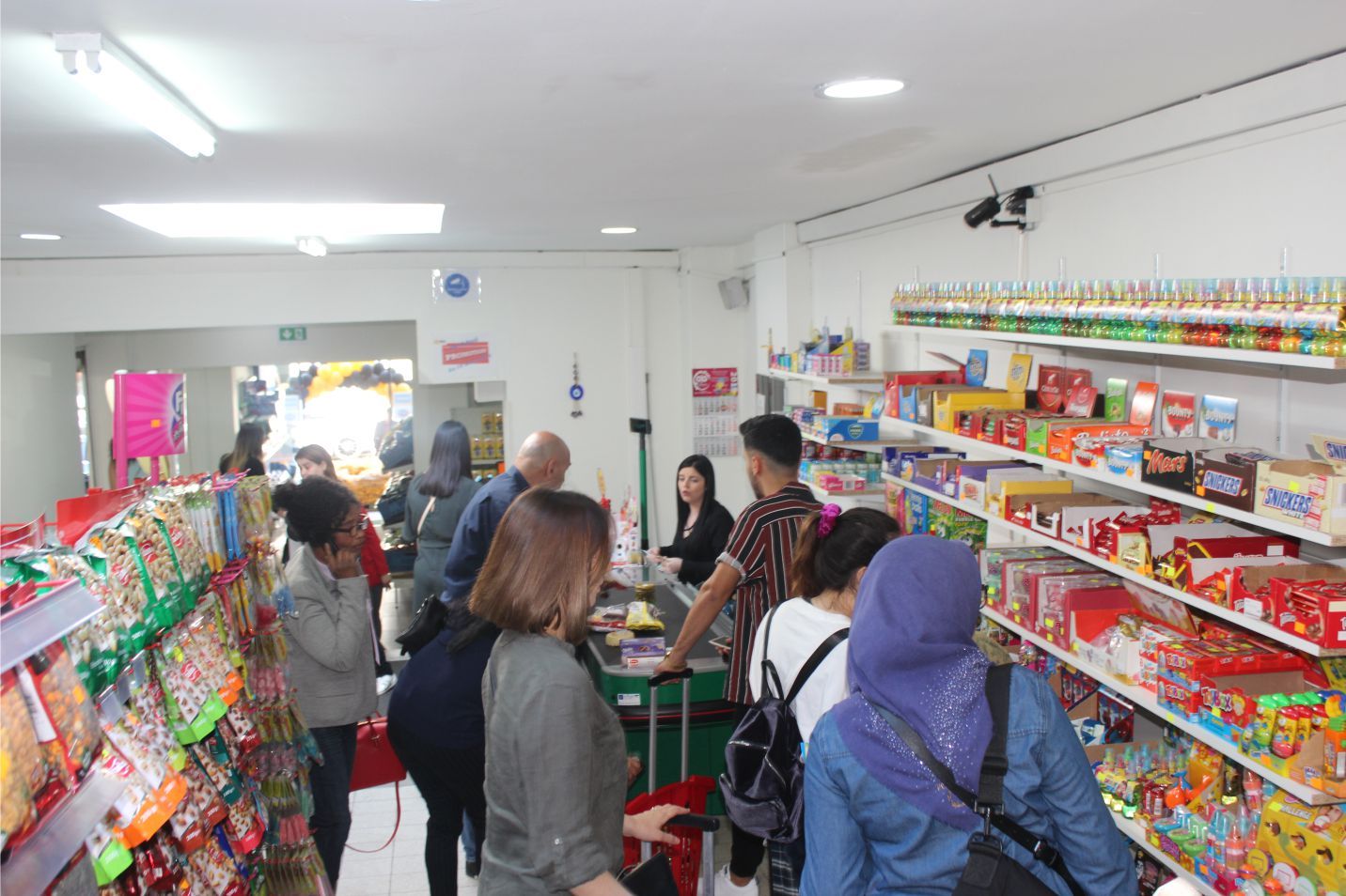 AB PRIX MARKET GÖRKEMLE AÇILDI