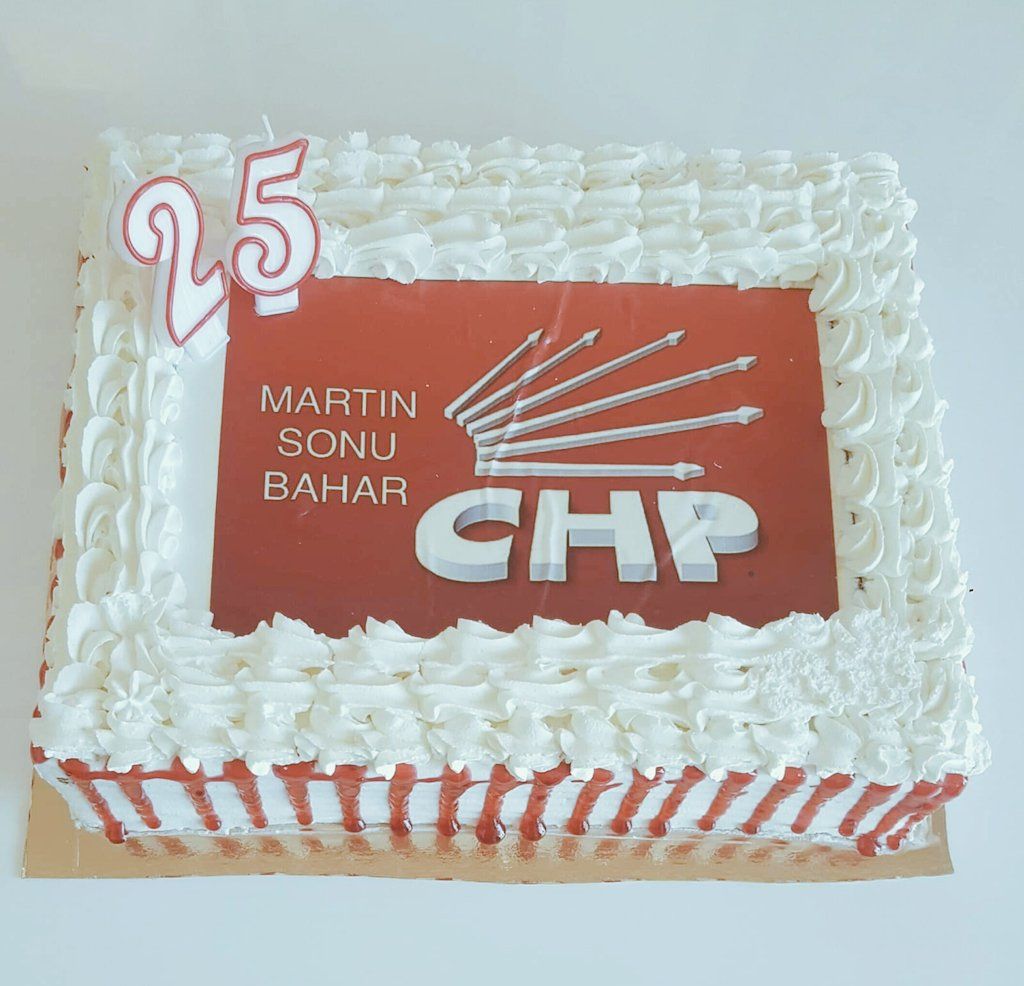 Mazbatanın alınmasından sonra CHP'den ilk yerel seçim kutlaması Brüksel'de CHP Avrupa Birliği Temsilciliği'nde yapıldı