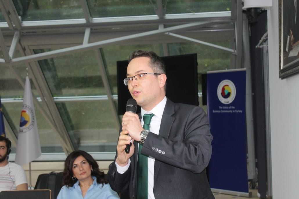 REYNDERS: ´BELÇİKA VE TÜRKİYE OLARAK YAKLAŞIK 10 MİLYAR AVROLUK TİCARET HACMİNE SAHİBİZ´