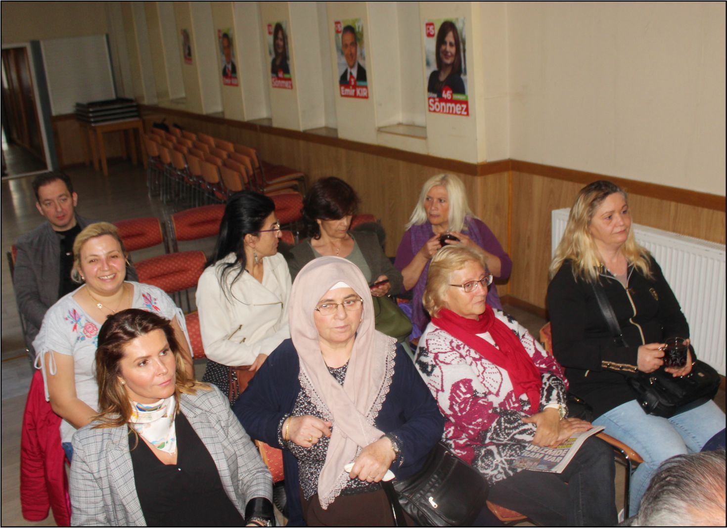 ~~DÖNE SÖNMEZ, SEÇİMDE NASIL OY KULLANILMASI HAKKINDA VATANDAŞLARI BİLGİLENDİRDİ