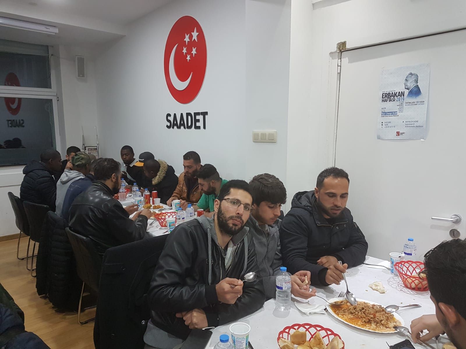 SAADET AVRUPA BELÇİKA TEMSİLCİLİĞİ GELENEKSEL 4. MÜLTECİ İFTARI BEREKETLİ OLDU.