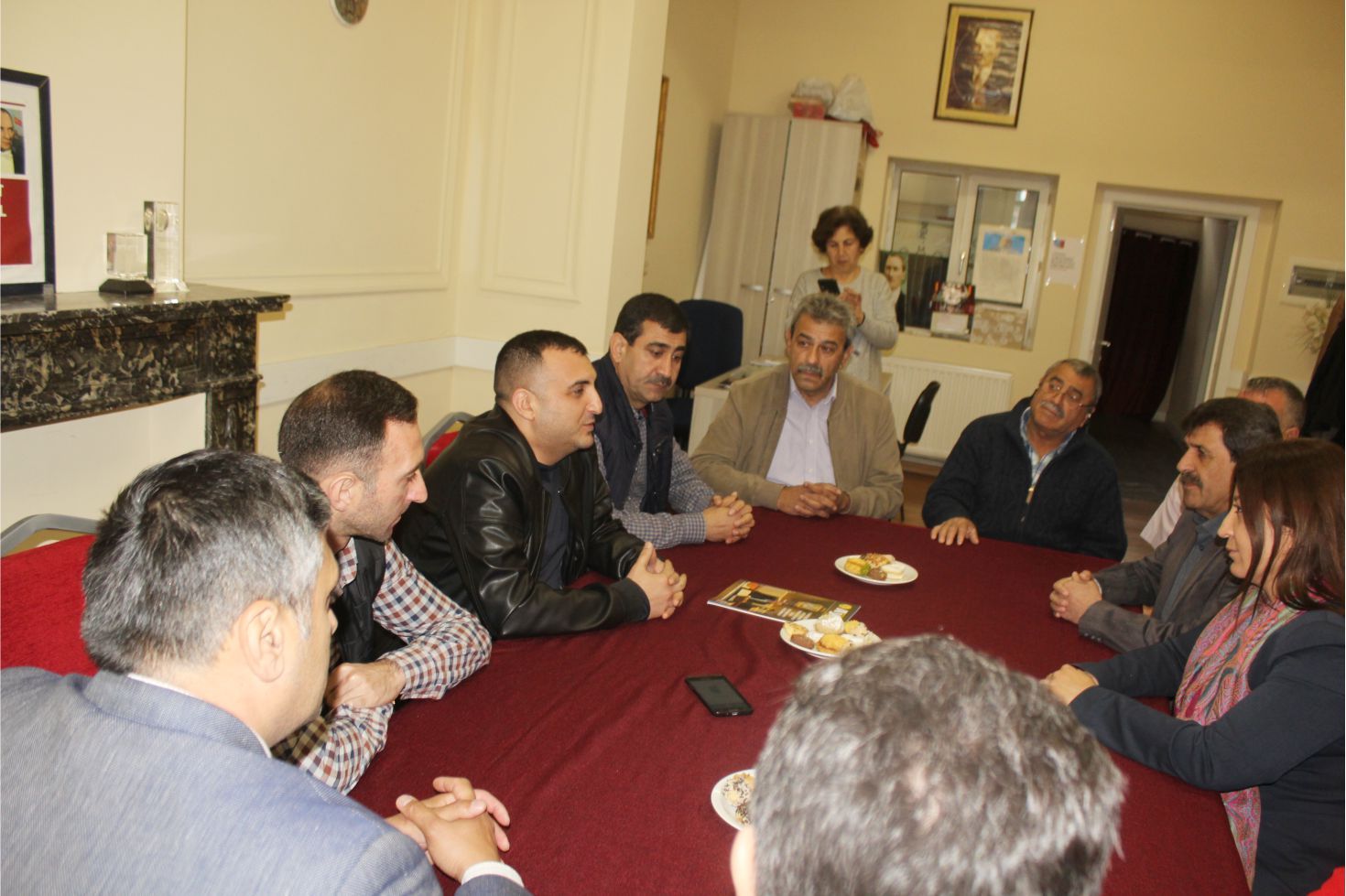 AZERBAYCAN TEŞKİLAT TEMSİLCİLERİNDEN CHP BELÇİKA BİRLİĞİNE ZİYARET