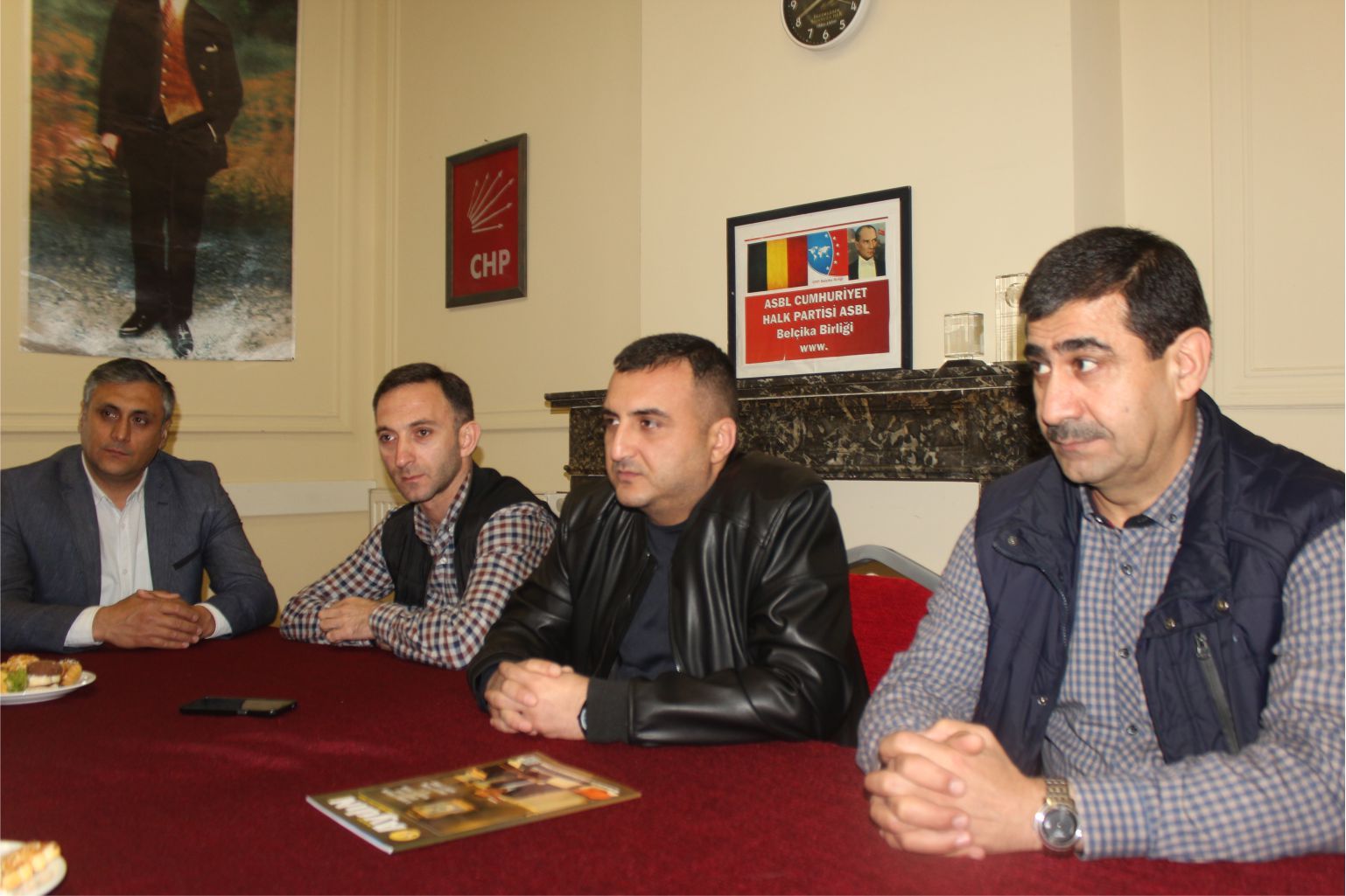 AZERBAYCAN TEŞKİLAT TEMSİLCİLERİNDEN CHP BELÇİKA BİRLİĞİNE ZİYARET