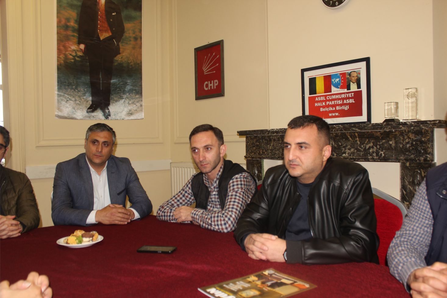 AZERBAYCAN TEŞKİLAT TEMSİLCİLERİNDEN CHP BELÇİKA BİRLİĞİNE ZİYARET