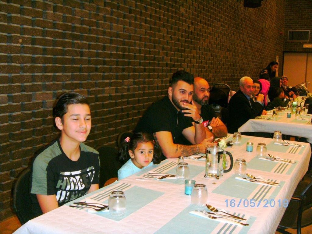 ~~HAM BELEDİYESİ INTEGRATIE GÖNÜLLÜLERİ BİR İFTAR YEMEĞİ VERDİ