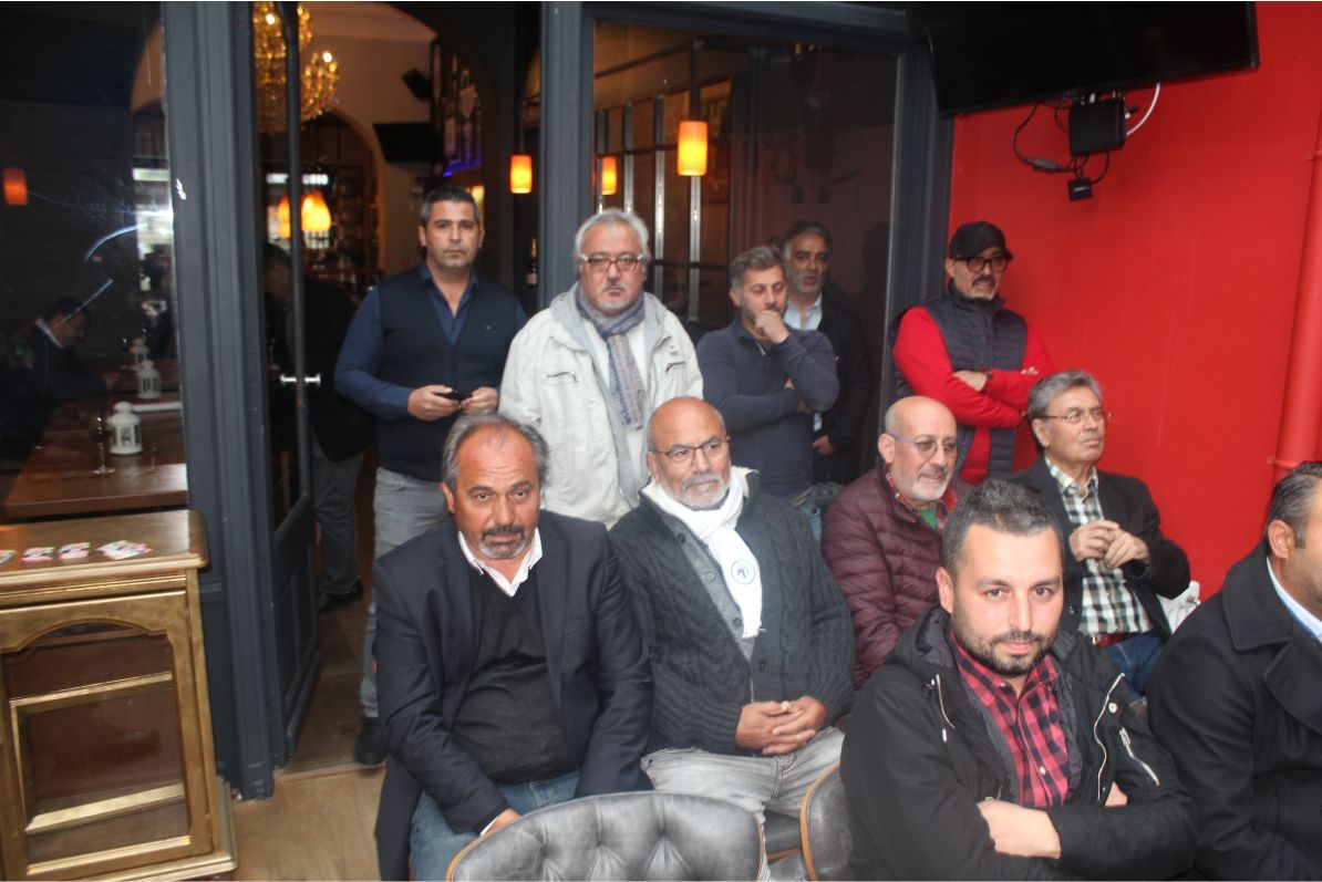 ~~SOSYALİST ADAYLAR PARTİLERİNİ VE KENDİLERİNİ TANITTILAR