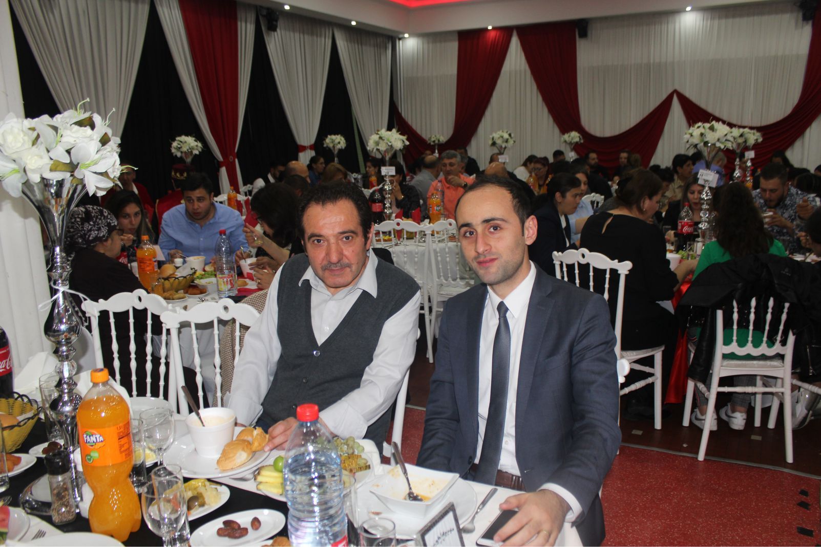 BULGARİSTAN TÜRKLERİ DÜZENLEDİKLERİ İFTARâ€™DA DERNEK MÜJDESİ VERDİLER