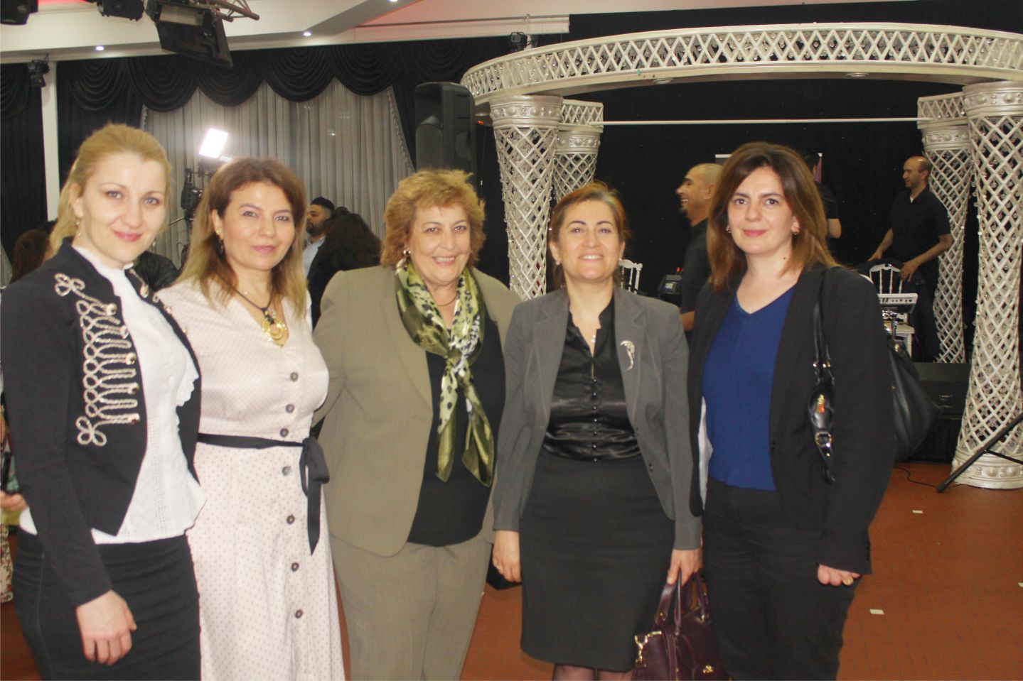 BULGARİSTAN TÜRKLERİ DÜZENLEDİKLERİ İFTARâ€™DA DERNEK MÜJDESİ VERDİLER