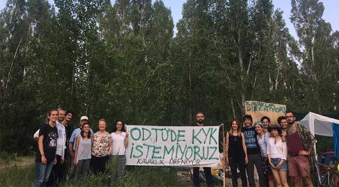 ODTÜ’DE KYK DİRENİŞİ. KESİLENLER DIŞINDA DİĞER AĞAÇLARIN KESİMİ ŞİMDİLİK DURDURULDU