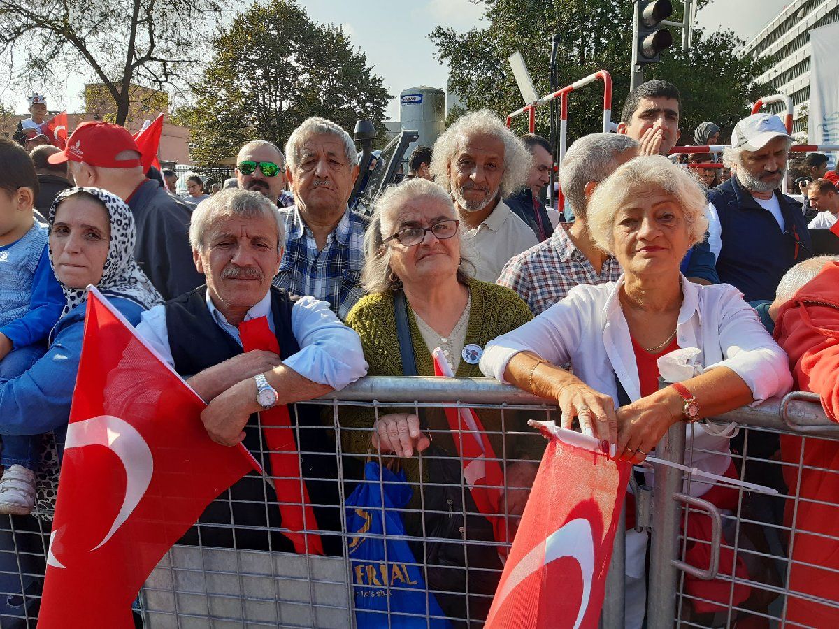 Cumhuriyet 96 yaşında… Liderler Ataâ€™nın huzurunda buluştu