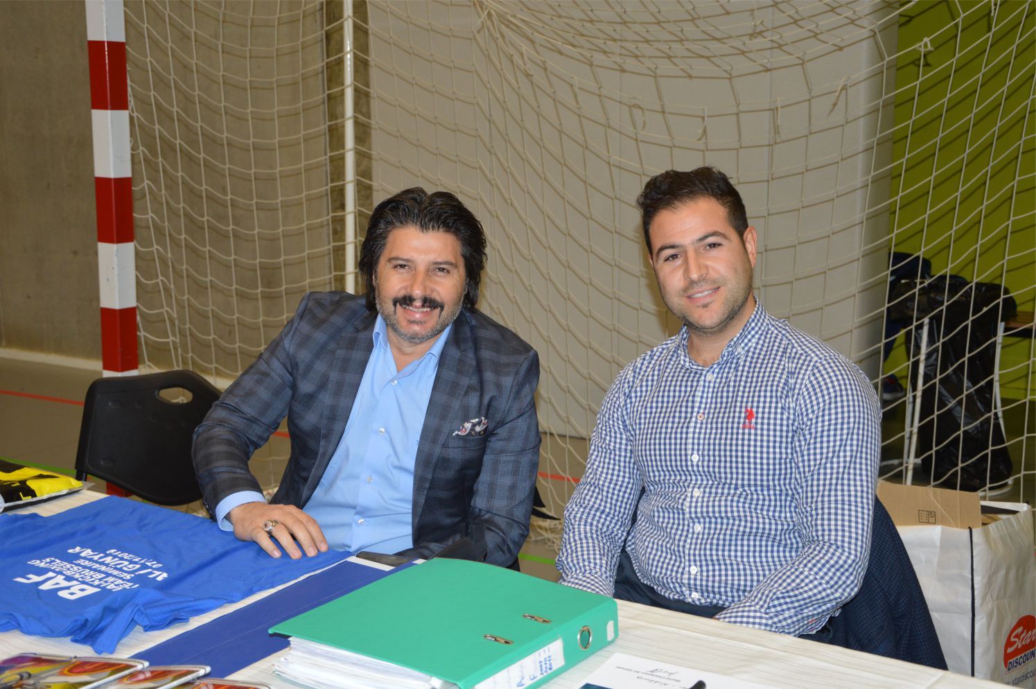 DÜNYA THAİ-KİCKBOXİNG ŞAMPİYONU ALİ GÜNYAR› ‹BAF’DA SEMİNER VERDİ