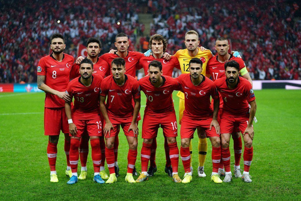 TEBRİKLER TÜRKİYEM BEKLİYORUZ SİZİ Türkiye 0-0 İzlanda
