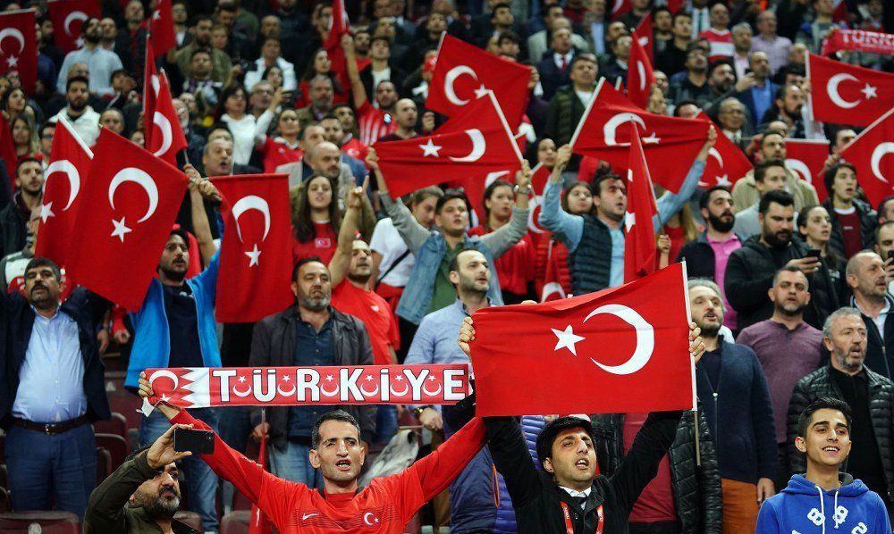 TEBRİKLER TÜRKİYEM BEKLİYORUZ SİZİ Türkiye 0-0 İzlanda