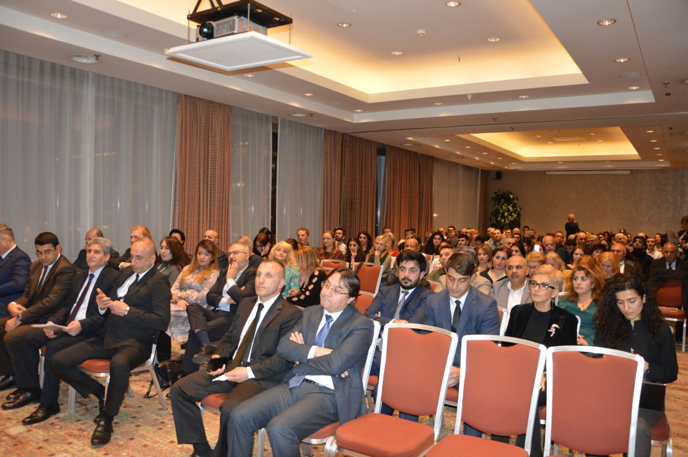 KARABAĞâ€™DAKİ ERMENİ CİNAYETLERİNİ İÇEREN â€˜BİTMEYEN AZABâ€™ BELGESELİ AVRUPAâ€™DA GÖSTERİLDİ