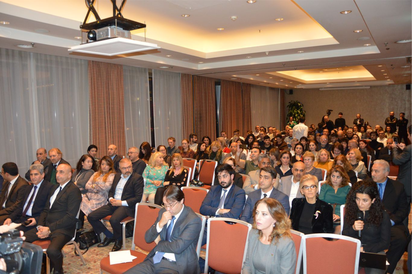 KARABAĞâ€™DAKİ ERMENİ CİNAYETLERİNİ İÇEREN â€˜BİTMEYEN AZABâ€™ BELGESELİ AVRUPAâ€™DA GÖSTERİLDİ