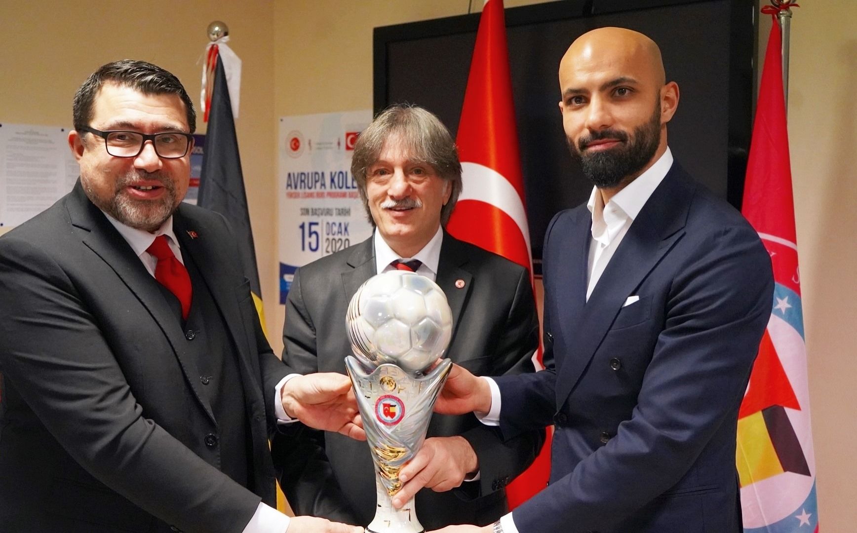 Belçikaâ€™da, 2019 Yılın Sporcusu Ödülleri, Anvers Başkonsolosluğuâ€™nda verildi.