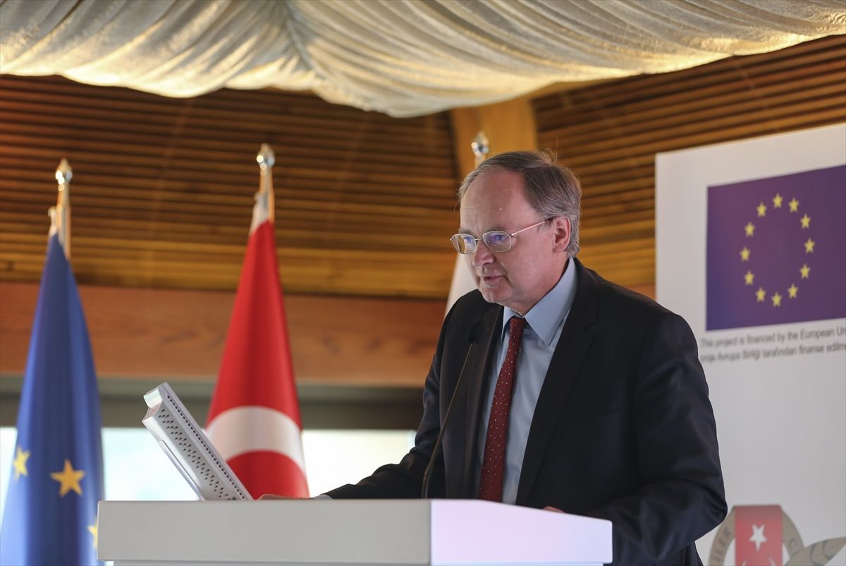 ~~Gazeteciler Cemiyetinden 