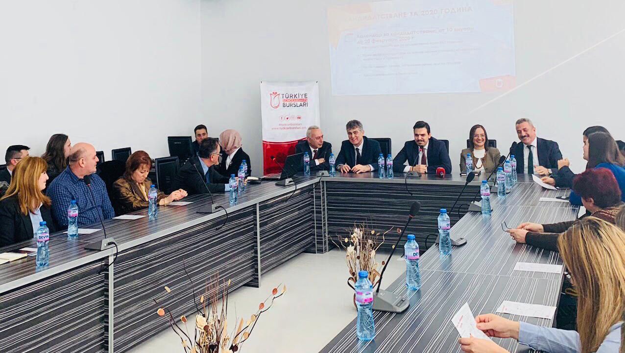 Bulgaristanâ€™da â€˜â€˜Türkiye Burslarıâ€™â€™ Tanıtıldı
