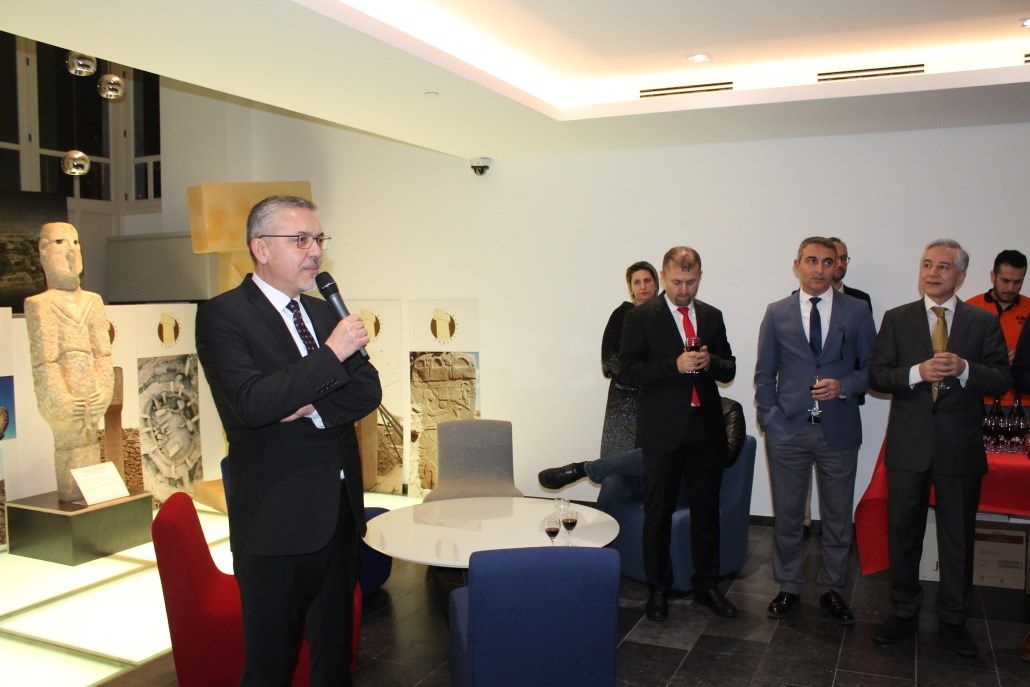 TÖSED â€“BUSINESSTÜRK YENİ YIL RESEPSİYONU DÜZENLEDİ.
