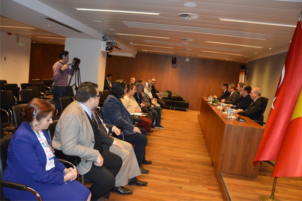 YTB ALT KOMİSYON ÜYELERİ BELÇİKA'DA STK VE BASIN MENSUPLARIYLA BULUŞTU