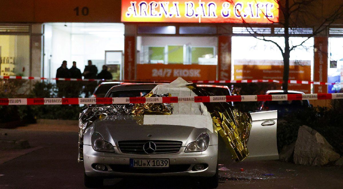 Nargile kafelere saldırdılar: Çok sayıda ölü var! Aralarında Türklerin de olduğu söyleniyor