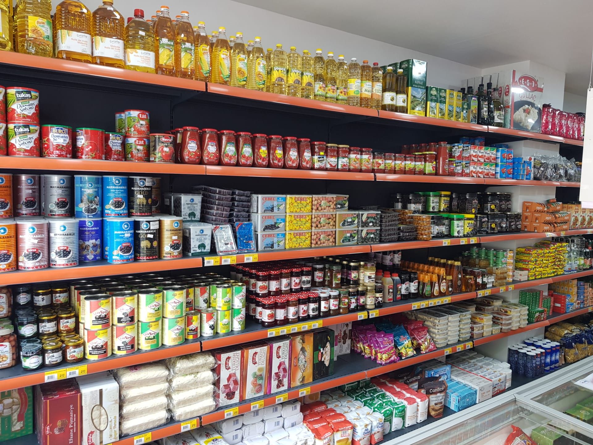 ~~â€˜BAY MARKETâ€™ YENİ İMAJI VE ZENGİN REYONLARIYLA HİZMETE GİRDİ