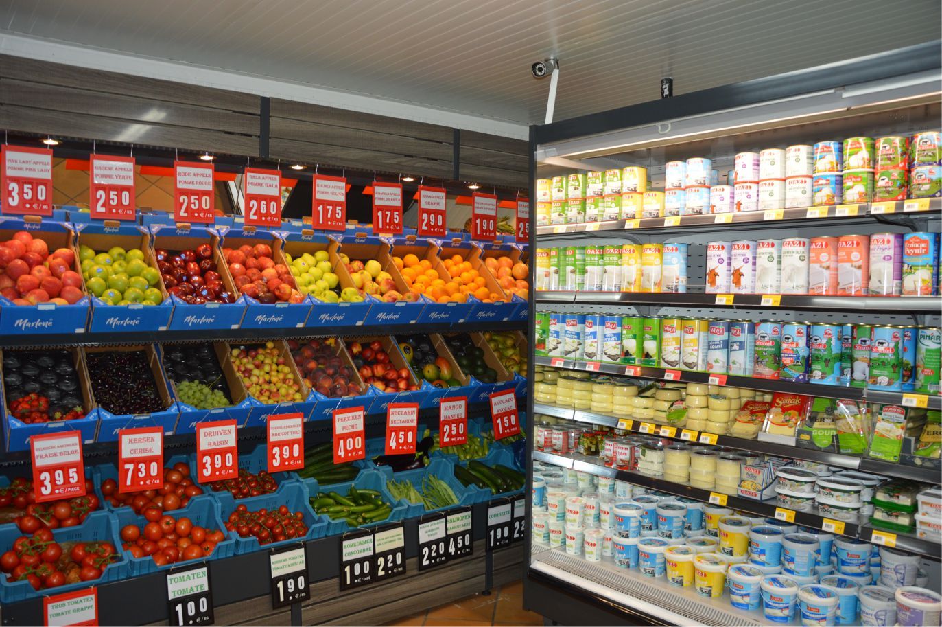 ~~â€˜BAY MARKETâ€™ YENİ İMAJI VE ZENGİN REYONLARIYLA HİZMETE GİRDİ
