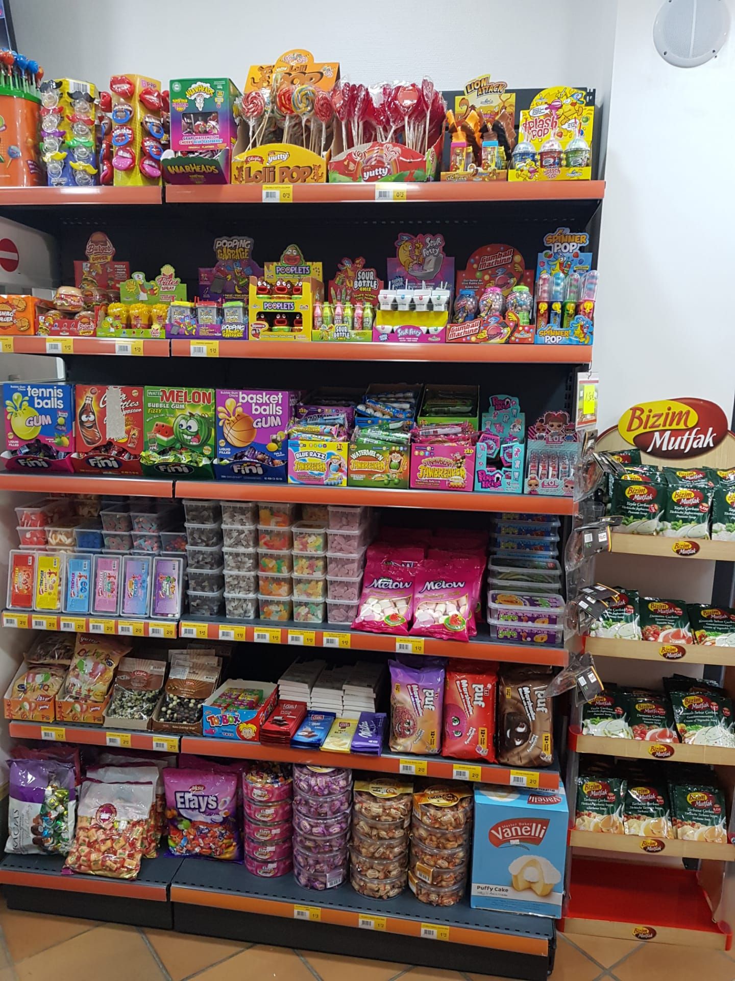 ~~â€˜BAY MARKETâ€™ YENİ İMAJI VE ZENGİN REYONLARIYLA HİZMETE GİRDİ