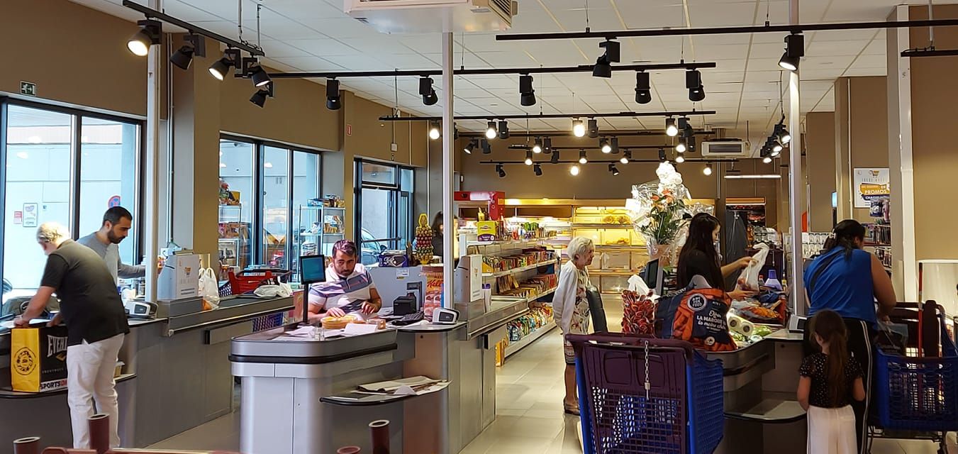 â€˜İDEAL SÜPERMARKETLERâ€™ ZİNCİRİ İLK HALKASINI AÇTI